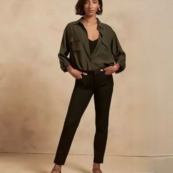 NWT Banana Republic Classic Sloan Black Ankle Pants Trousers - Size 4 - Picture 1 of 6